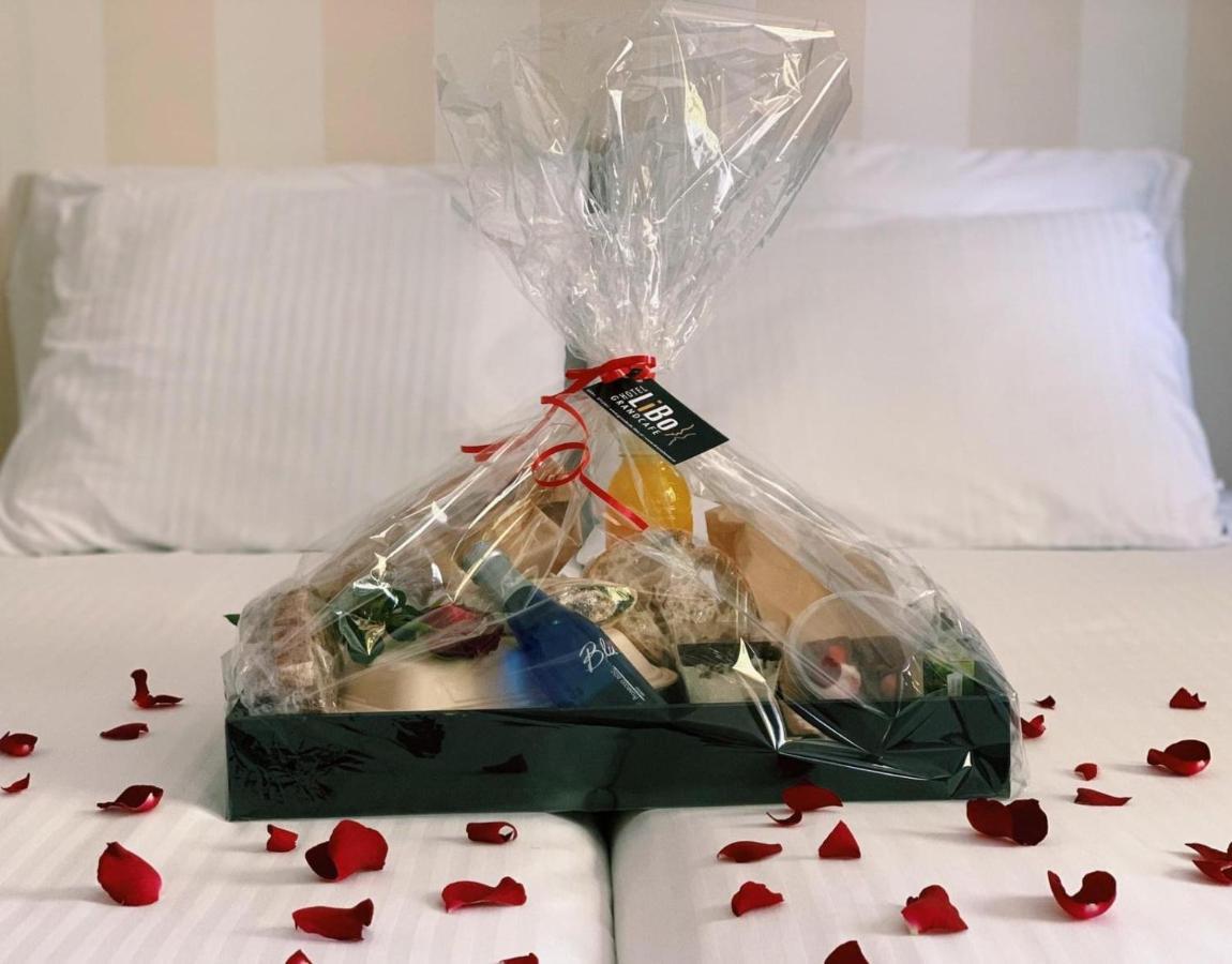 Hotel & Grandcafe Libo Aalden 外观 照片